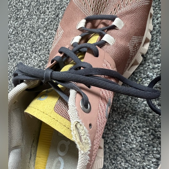 On Cloud X Women’s Running Shoes in Mocha/Sand Size 7-used condition - Picture 6 of 11
